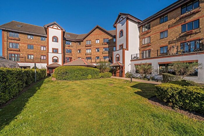 2 Bedroom Flat For Sale In Sopwith Way, Kingston Upon Thames, KT2