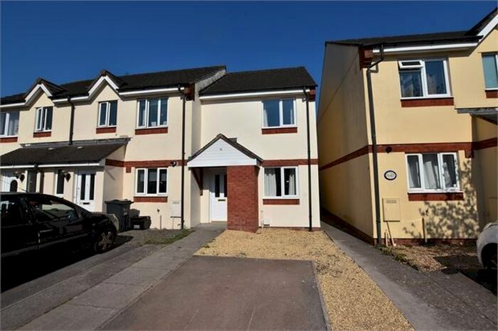 2 Bedroom End Of Terrace House To Rent In Sutherland Drive, Torquay, Devon., TQ2