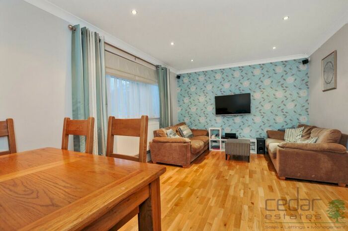 2 Bedroom Flat To Rent In West End Lane, West Hampstead, NW6