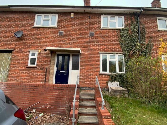 3 Bedroom Semi-Detached House To Rent In New Ashby Road, Loughborough, Leicestershire, LE11