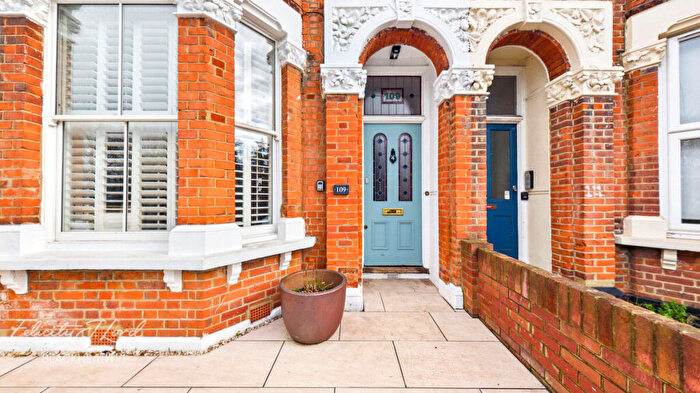 4 Bedroom Terraced House For Sale In Charlton Church Lane, Charlton, SE7