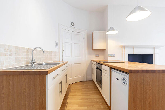 1 Bedroom Apartment To Rent In St Georges Place, Cheltenham, GL50