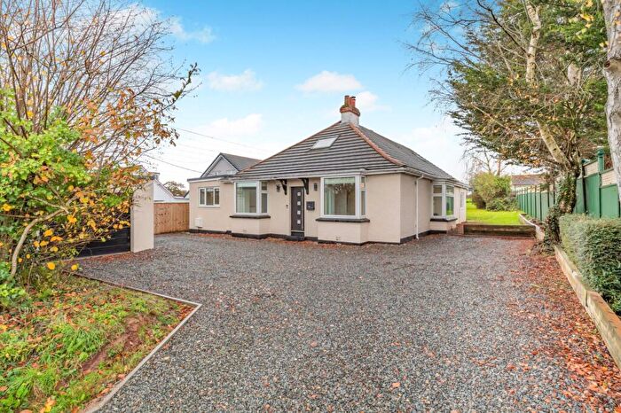 3 Bedroom Detached House For Sale In Honiton Road, Cullompton, EX15