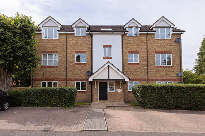 2 Bedroom Flat To Rent In Swift Court, Clarence Road, Fleet, Hampshire, GU51