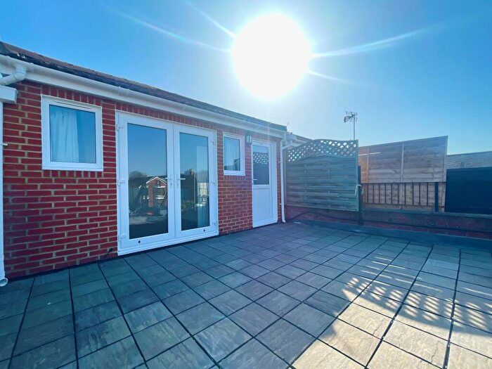 2 Bedroom Flat To Rent In Malthouse Lane Silver Sub, Fareham, PO16