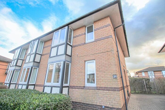 3 Bedroom Semi-Detached House To Rent In Knyfton Close, Weston-Super-Mare, BS23