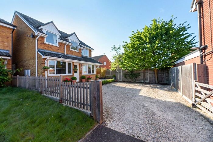 4 Bedroom Detached House For Sale In Levers Water, Huntingdon, PE29