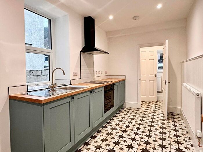 3 Bedroom Terraced House To Rent In Fields Park Terrace, Cross Keys, NP11