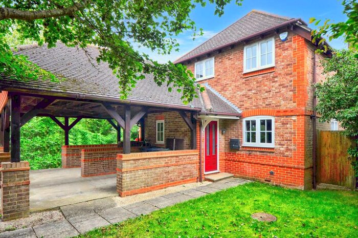 3 Bedroom Semi-Detached House For Sale In Trout Hollow, Saunderton - No Onward Chain!, HP27