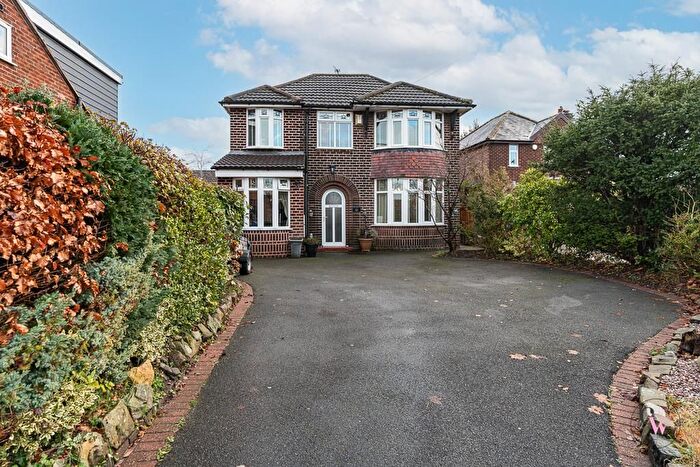 4 Bedroom Property For Sale In Shipbrook Road, Rudheath, Northwich, CW9