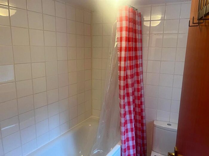 1 Bedroom Flat To Rent In Old Compton Street, London, W1D
