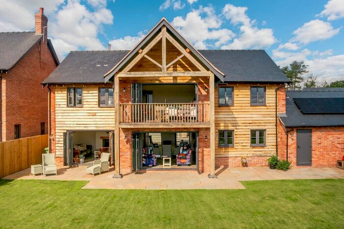 4 Bedroom Detached House For Sale In Willow Grove, Kinnerley, Oswestry, Shropshire, SY10