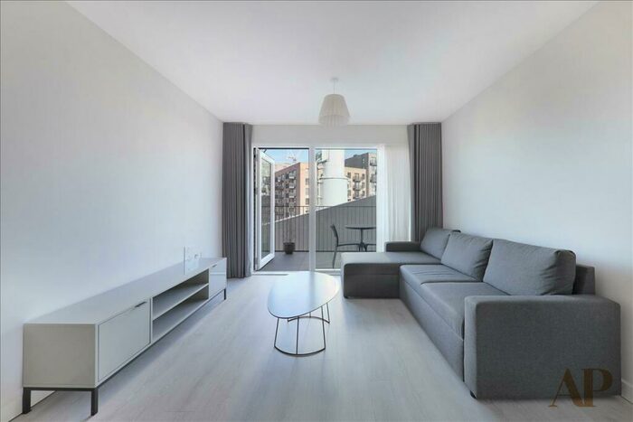 1 Bedroom Apartment To Rent In Hazeview Apartments, Hargrave Drive, Harrow, London, HA1