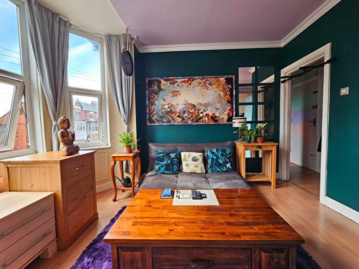 1 Bedroom Flat For Sale In Clarendon Road, Manchester, M16