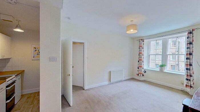 1 Bedroom Flat To Rent In Wardlaw Place, Edinburgh, EH11