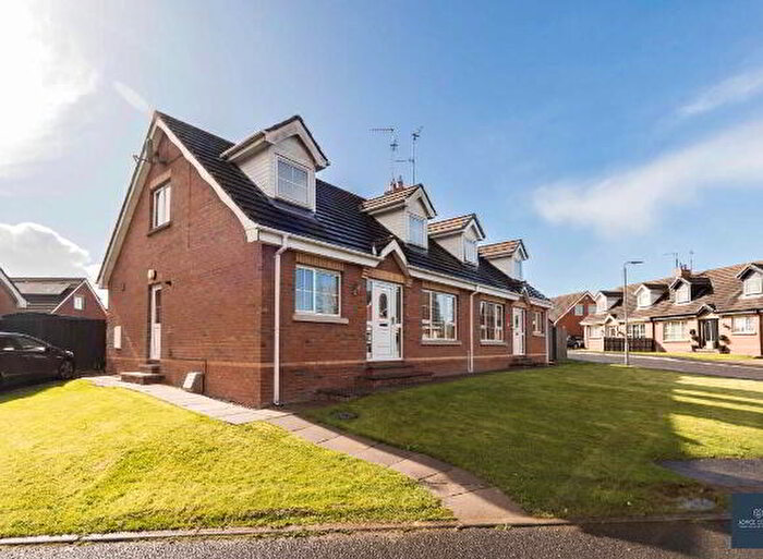 3 Bedroom Semi-Detached House For Sale In Old Court Manor, Craigavon, BT65