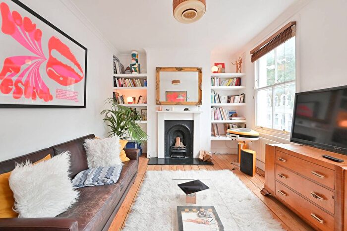 1 Bedroom Flat To Rent In Lynton Road, Bermondsey, London, SE1