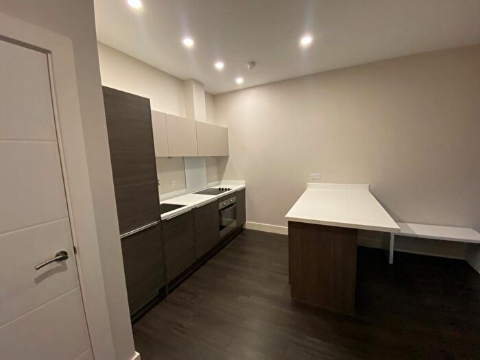 2 Bedroom Apartment To Rent In Dawsons Square, Pudsey, LS28