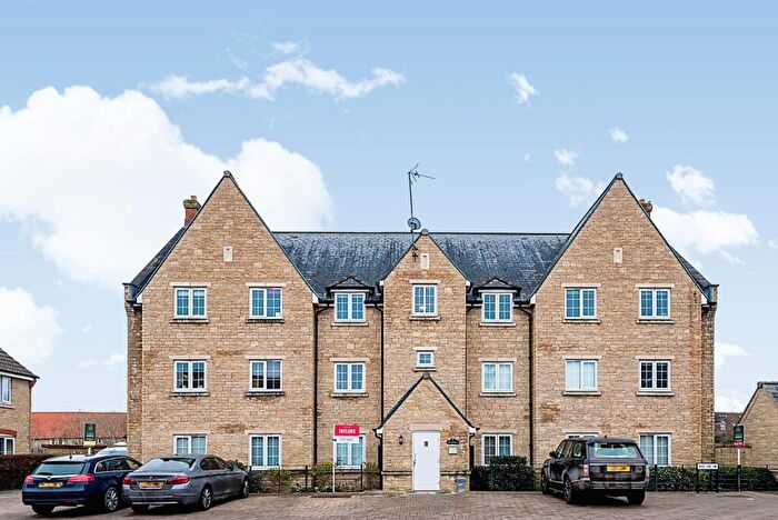 2 Bedroom Flat For Sale In Prospero Way, Swindon, Wiltshire, SN25