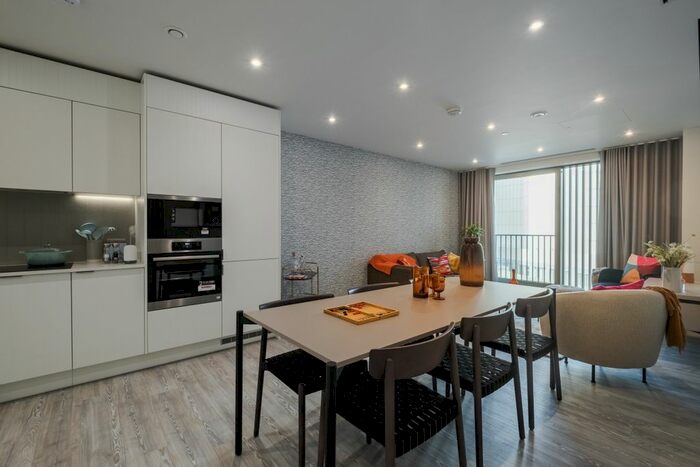 2 Bedroom Flat To Rent In Cherry Park Lane, London, E20