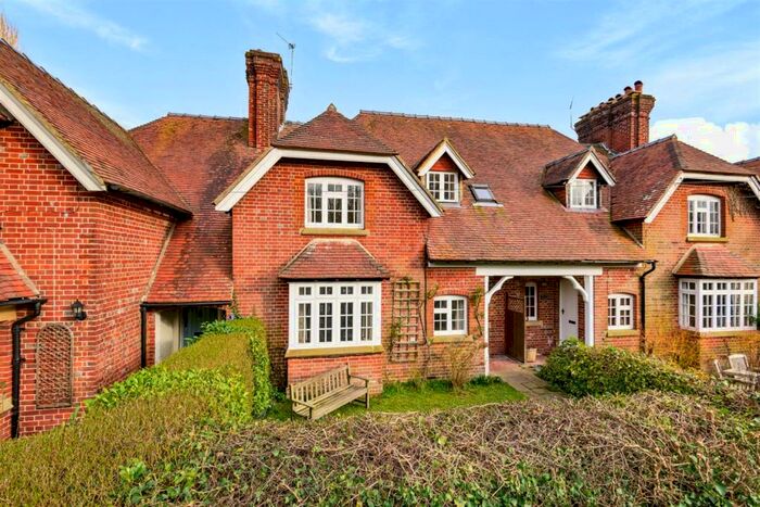 4 Bedroom Terraced House To Rent In Norfolk Cottages, The Street, Bury, RH20