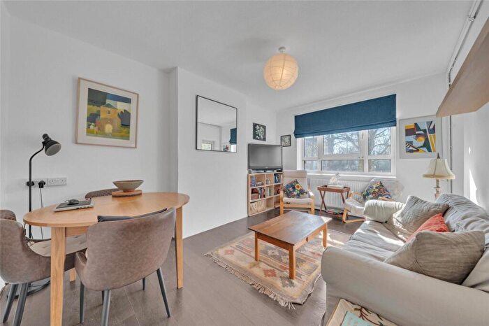 2 Bedroom Apartment For Sale In Besant House, Boundary Road, London, NW8