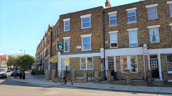 2 Bedroom Flat To Rent In Albion Road, Stoke Newington, N16