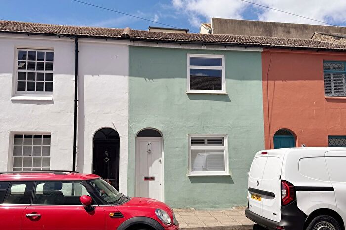3 Bedroom Terraced House For Sale In Kemp Street, Brighton, BN1