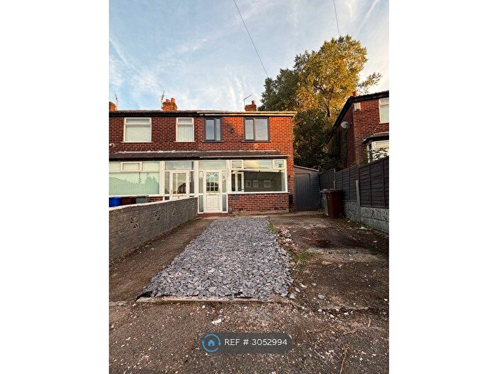 3 Bedroom End Terrace House To Rent In Brynorme Road, Manchester, M8