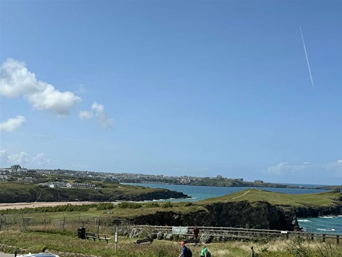 2 Bedroom Flat For Sale In Watergate Road, Porth, TR7