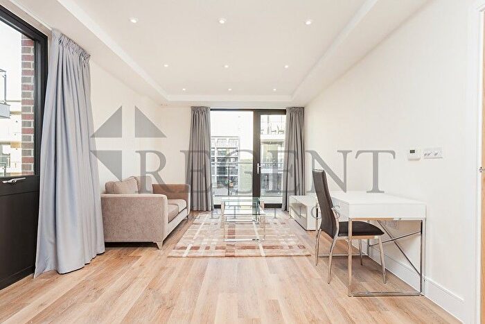 1 Bedroom Flat To Rent In Waterbank House, London, SW18