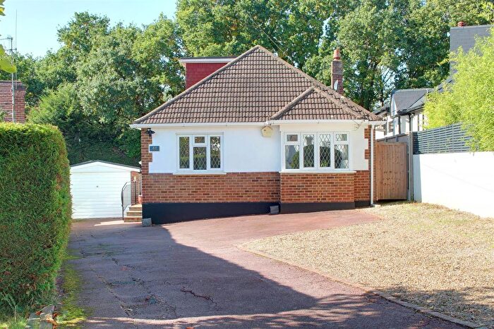 4 Bedroom Detached Bungalow For Sale In The Gardens, Brookmans Park, AL9