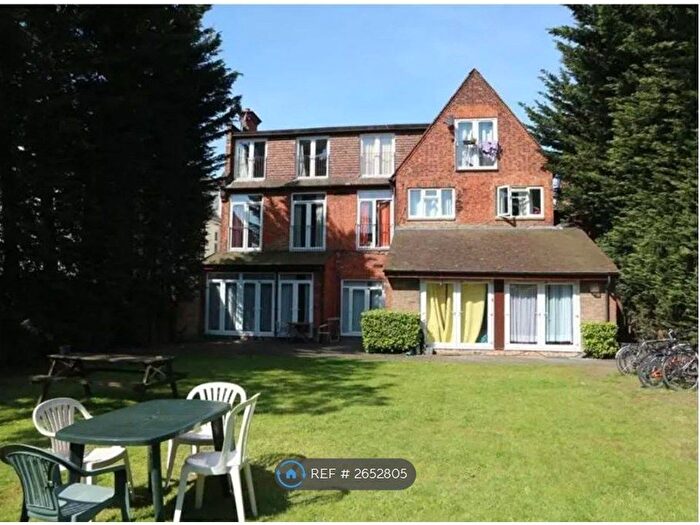1 Bedroom Flat To Rent In Hanger Lane, London, W5