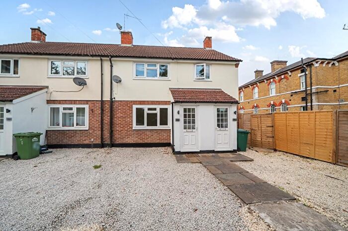 2 Bedroom Maisonette To Rent In Staines Road East, Sunbury-On-Thames, TW16