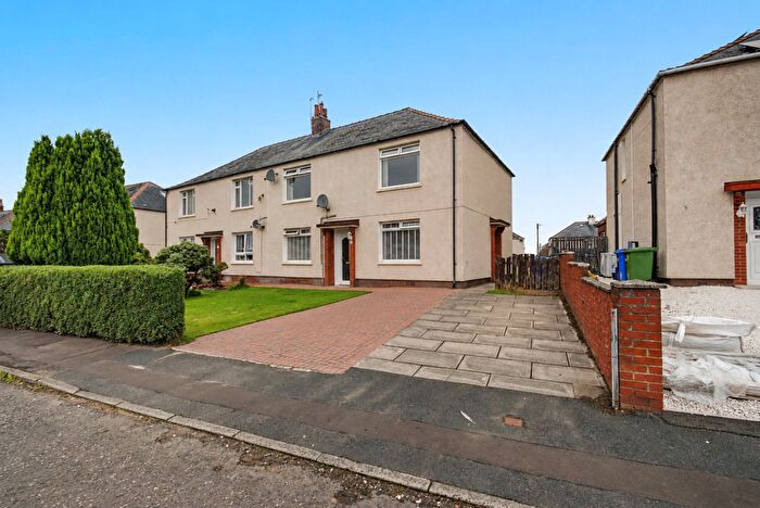2 Bedroom Flat For Sale In Goodwin Drive, Annbank, KA6