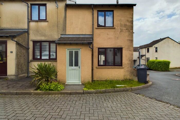 2 Bedroom End Of Terrace House To Rent In Alderwood, Kendal, LA9