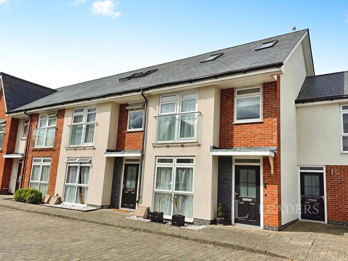 4 Bedroom Terraced House For Sale In Stabler Way, Poole, Dorset, BH15