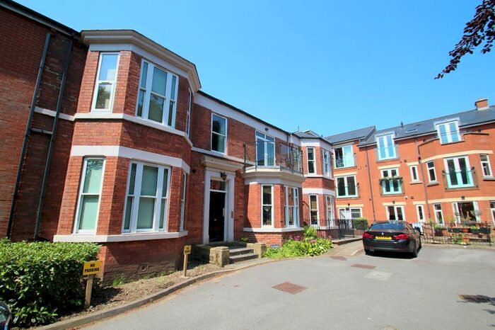2 Bedroom Flat To Rent In Allerton Hill, Chapel Allerton, Leeds, West Yorkshire, Uk, LS7