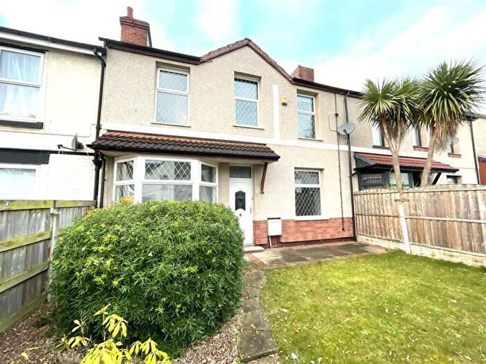 3 Bedroom Terraced House To Rent In Markham Avenue, Carcroft, Doncaster, DN6