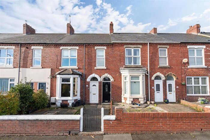 2 Bedroom Flat For Sale In Laurel Terrace, Holywell, Whitley Bay, NE25