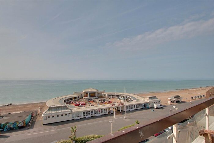2 Bedroom Flat To Rent In Marine Parade, Worthing, BN11