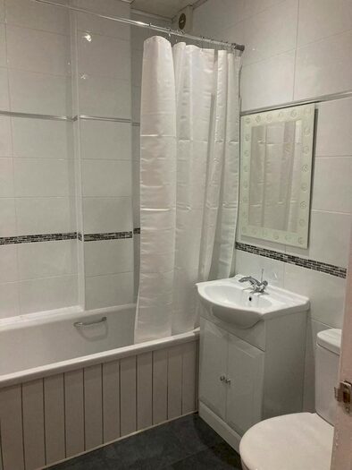 1 Bedroom Flat To Rent In Glasgow Road, Glasgow, G72