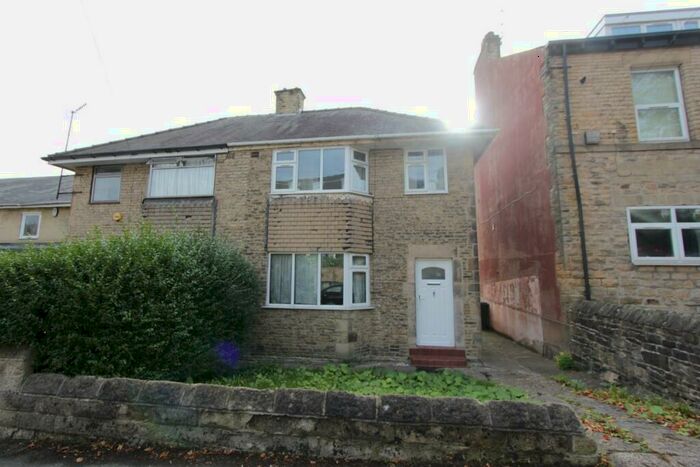 3 Bedroom House For Sale In Crookesmoor Road, Sheffield, S10