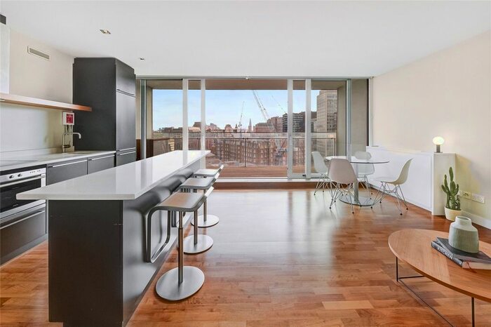 2 Bedroom Flat To Rent In The View, Palace Street, Westminster, London, SW1E