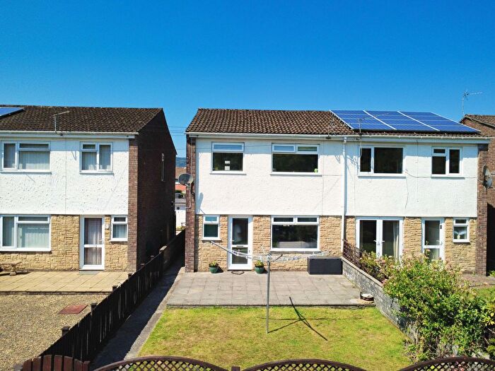 3 Bedroom Semi-detached House For Sale In Maes Yr Afon, Pontyclun, CF72