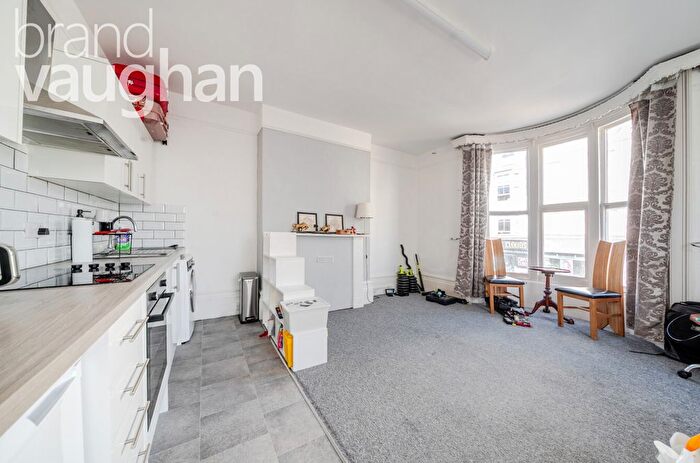 1 Bedroom Flat To Rent In Waterloo Street, Hove, East Sussex, BN3