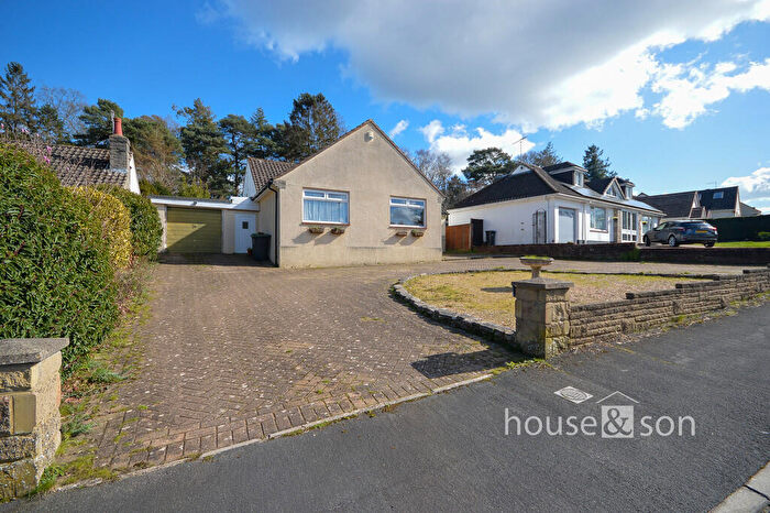 3 Bedroom Detached Bungalow For Sale In Martins Drive, Ferndown, BH22