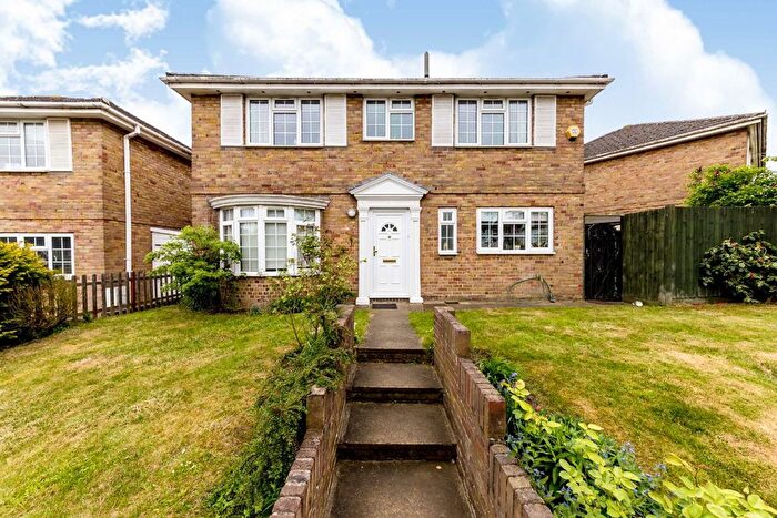 4 Bedroom Detached House To Rent In Woodhayes Road, London, SW19