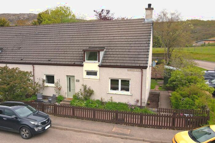 3 Bedroom Semi-Detached House For Sale In Gordon Place, Rogart, Sutherland, IV28