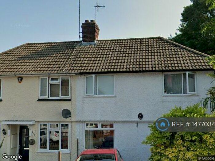 3 Bedroom Semi-Detached House To Rent In Wood Crescent, Hemel Hempstead, HP3